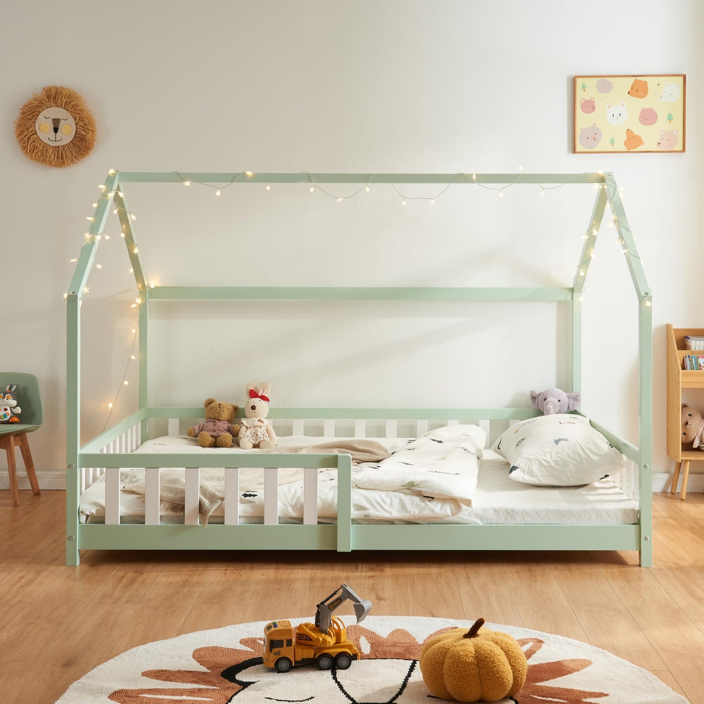 [en.casa] Cama para Niños Hesel Decrativa Cama Infantil Individual con Somier y Barandilla Estructura en Forma de Casa Estilo Montessori Madera de Pino 120 x 200 cm - Verde Menta